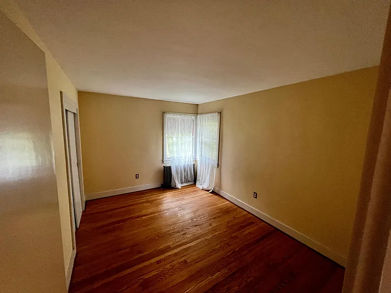 54 Glendale Rd — Photo 8