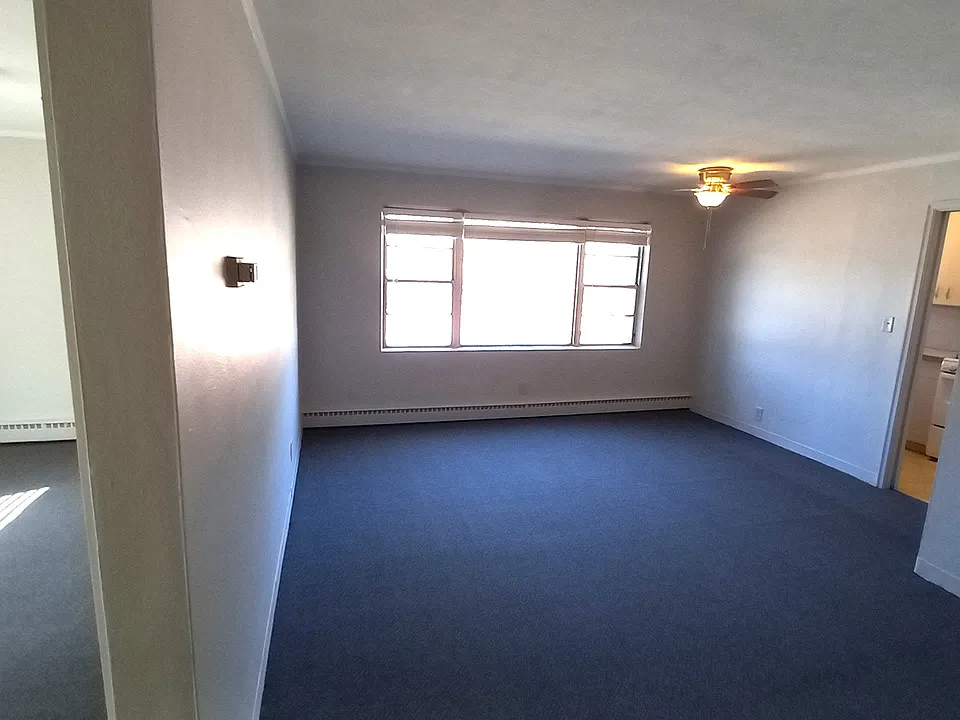 235 Exeter Pl #104