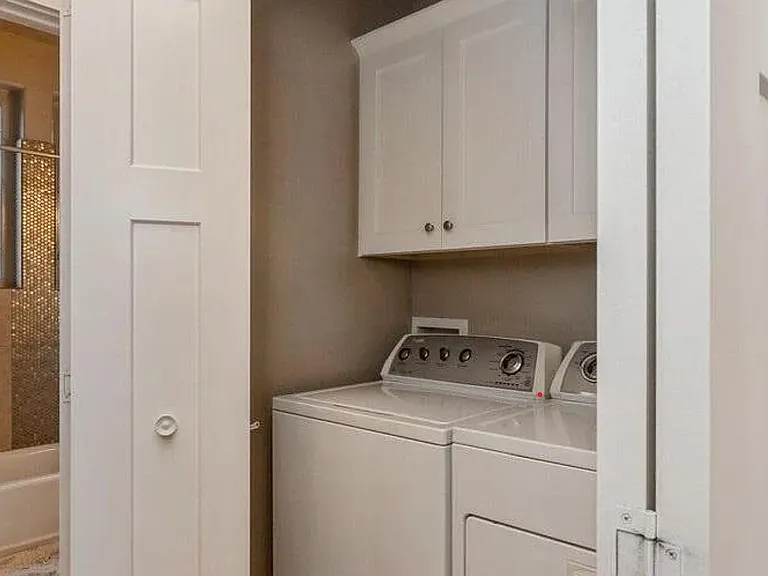 343 Park Blvd — Photo 12