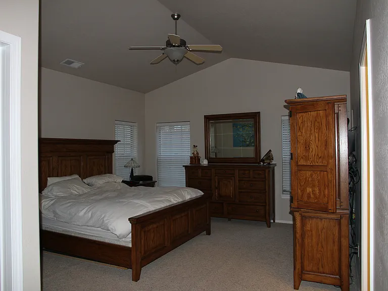 1070 W Lone Star Trl — Photo 5