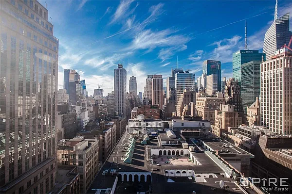 Rented by Spire Group | media 27