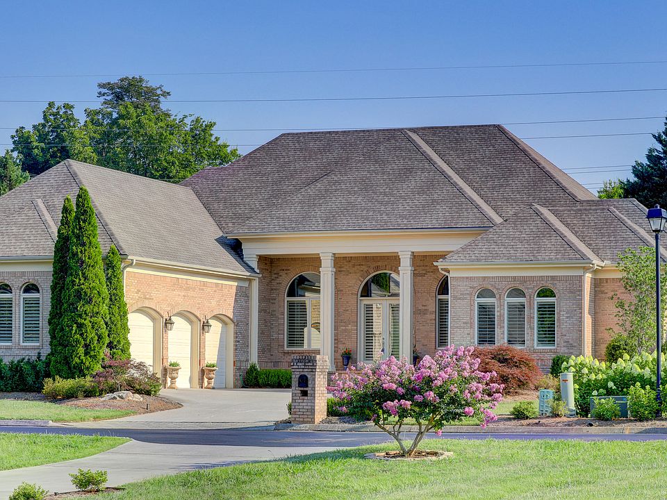 1st image of 10640 Lakecove Way