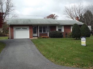 10049 McCreary Rd, Shippensburg, PA 17257