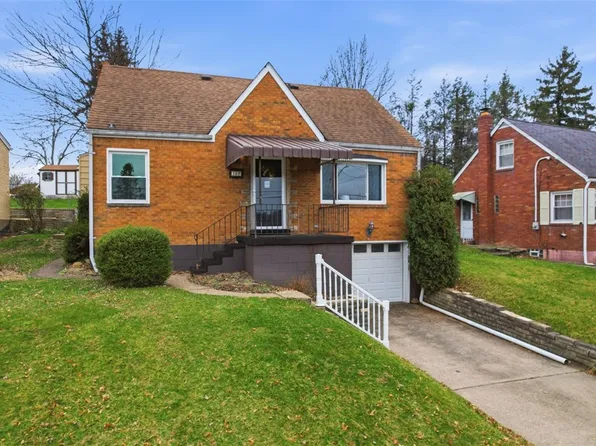 169 Carmella Dr, White Oak, PA 15131