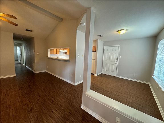 2nd image of 2324 Pheasant Ln