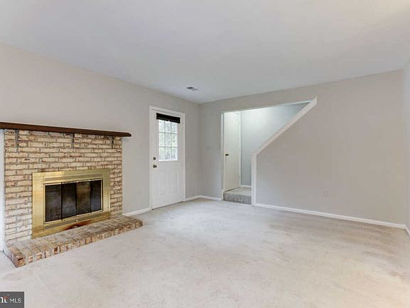 4th image of 65 Hancock Pl NE