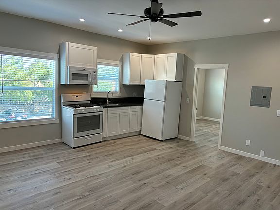 Kitchen in living room