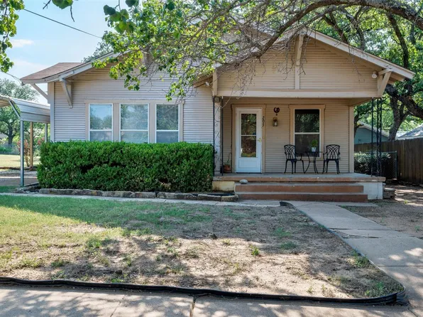 203 S Ammerman Ave, Eastland, TX 76448