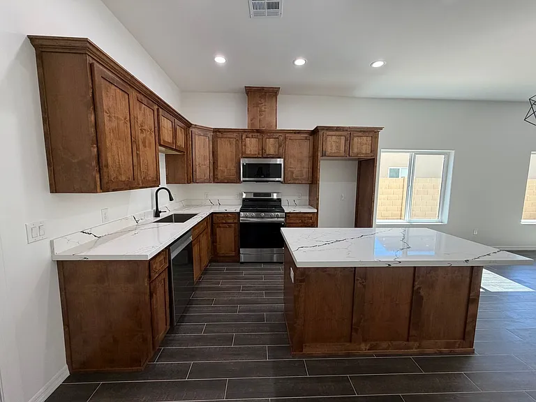 7888 E 35th Pl — Photo 7