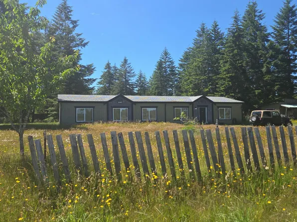 150 W Forest Green Ln, Elma, WA 98541