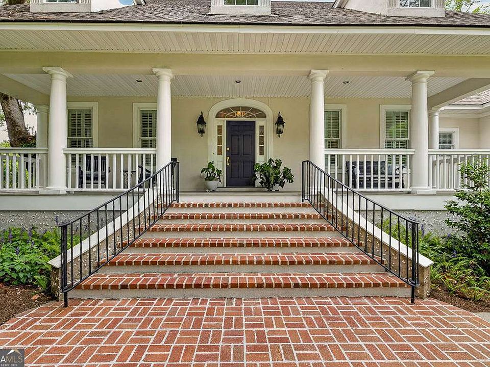 1st image of 31 Tanglewood Rd