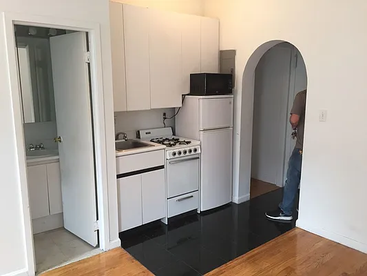 Rented by Sky Management | media 23