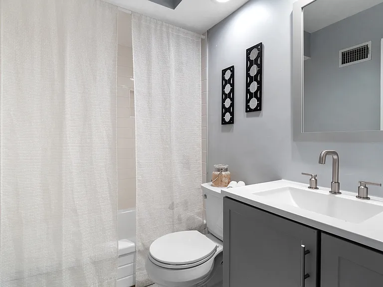 7722 Stanford Ave — Photo 13