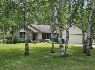 7204 Berrywood Ln, Lexington, MI 48450