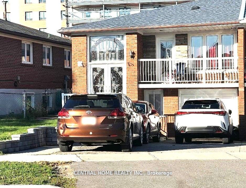 1st image of 59 Blaney Cres