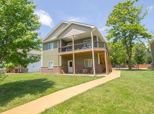 1413 Paris Rd, Columbia, MO 65201