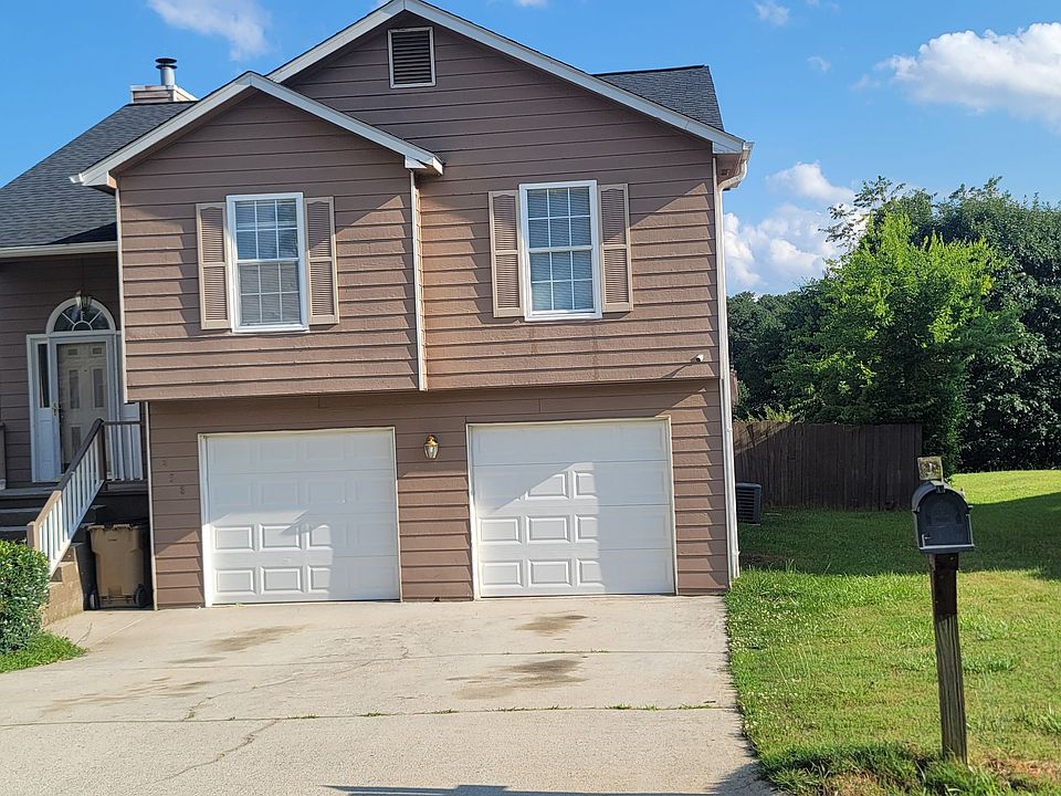 1st image of 858 Pine Shoals Dr