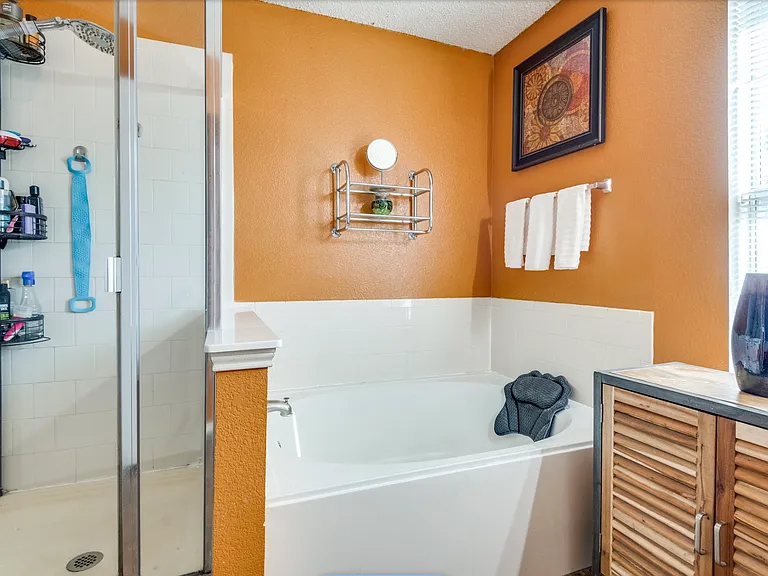 212 Prentice Dr — Photo 19