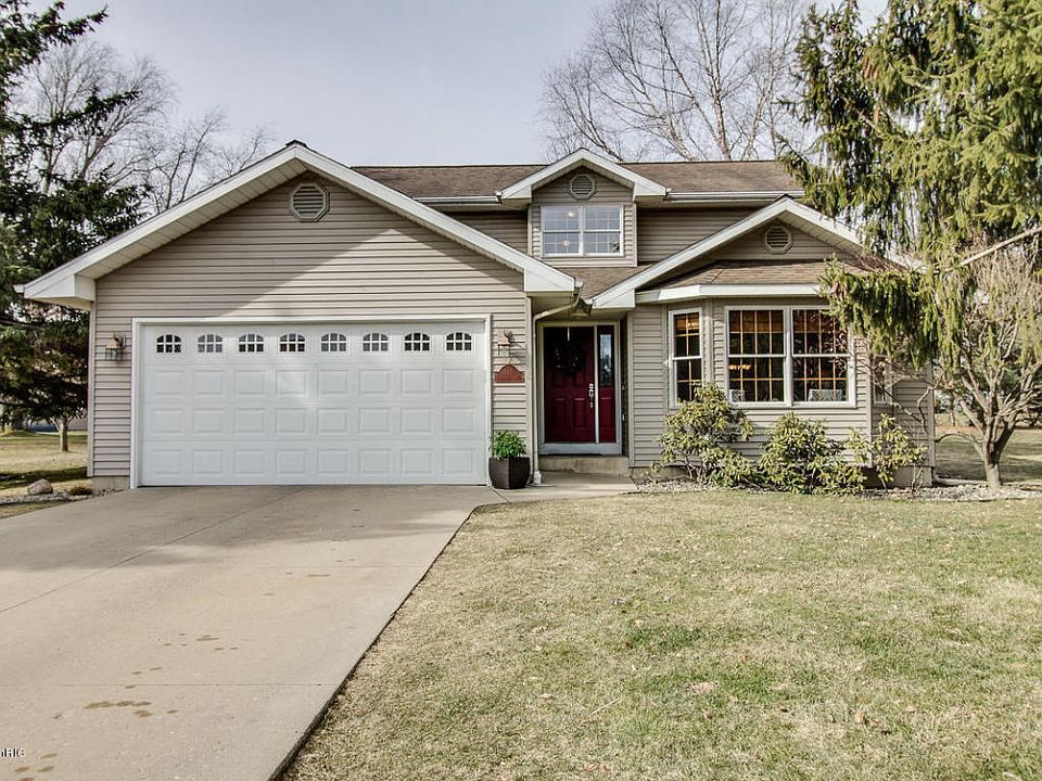 1st image of 141 Cortez Ln