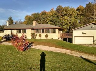 8841 Meridian Line Rd, Lewiston, MI 49751