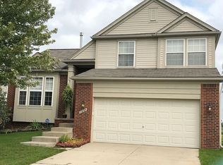 7935 Amrhein Dr, Ypsilanti, MI 48197
