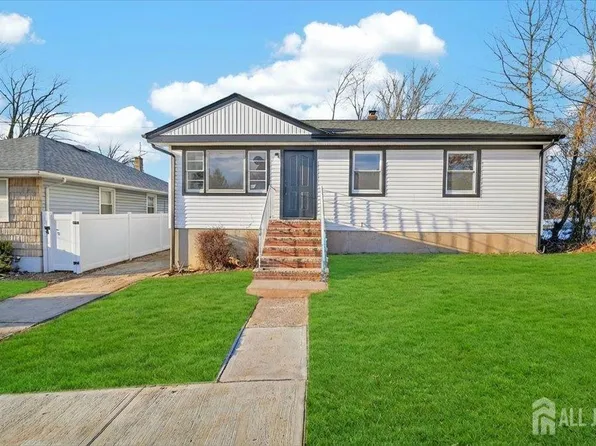 2 Olive St, Fords, NJ 08863