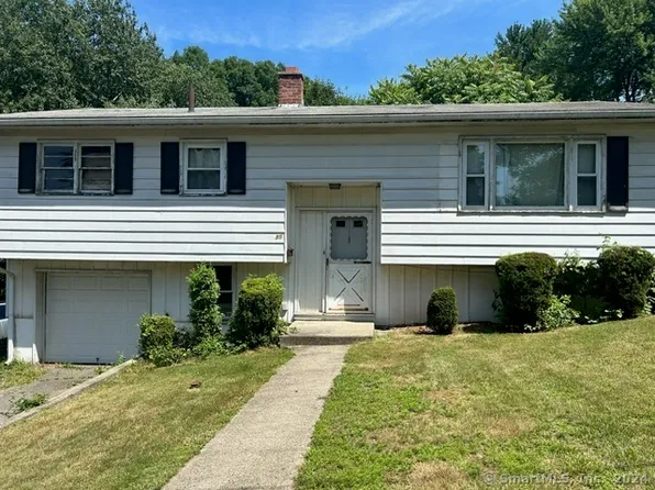 35 Quentin Street, Waterbury, CT 06706