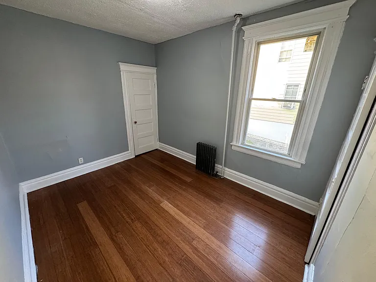 110 Brookside Ave #1A — Photo 6