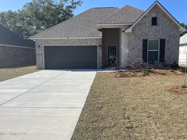 821 Ahoy Dr, Biloxi, MS 39532