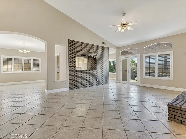 22244 Circle J Ranch Rd — Photo 5