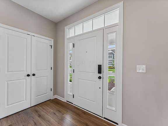 4th image of 10809 Bellflower Dr