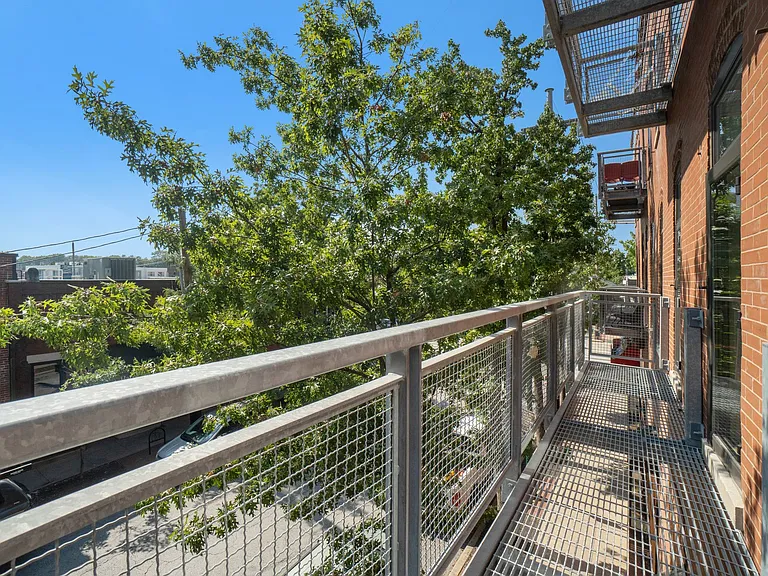 435 Westport Rd #302 — Photo 45