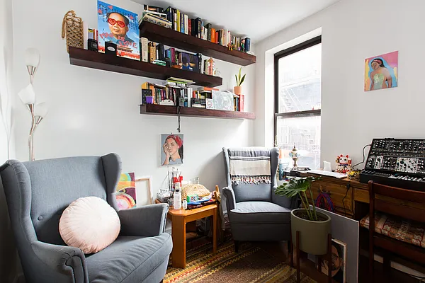 Rented by Compass | media 2