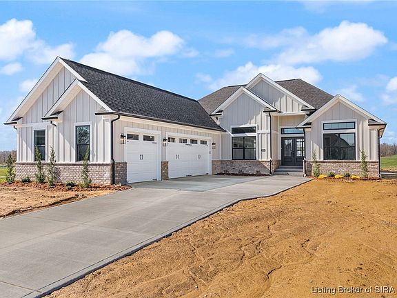 2nd image of 1854 Augusta Boulevard Lot 275