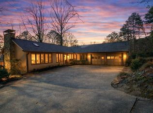 3240 Chimney Point Dr, Cumming, GA 30041