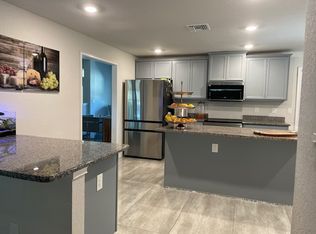 1848 W Mesa Verde Dr, Beverly Hills, FL 34465