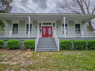 1 Glenville St, Seale, AL, 36875