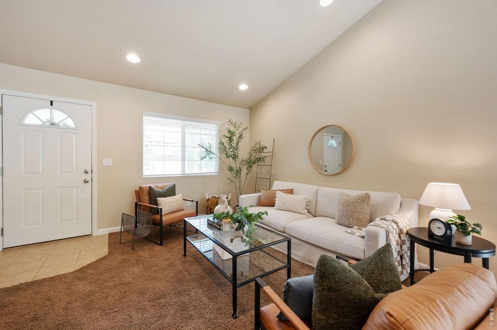2255 Sopris Cir