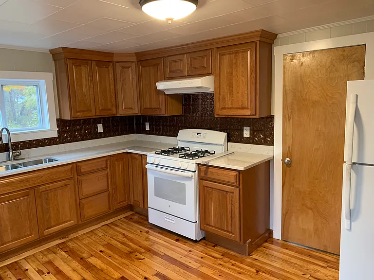 14A Floral Ave — Photo 10
