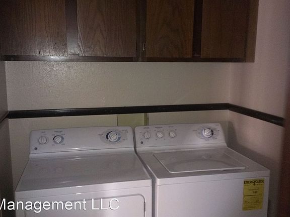 5th image of 9708 S Shartel Ave #4865685
