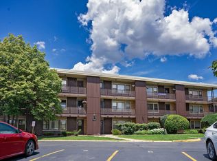 9630 W Higgins Rd APT 2B, Rosemont, IL 60018