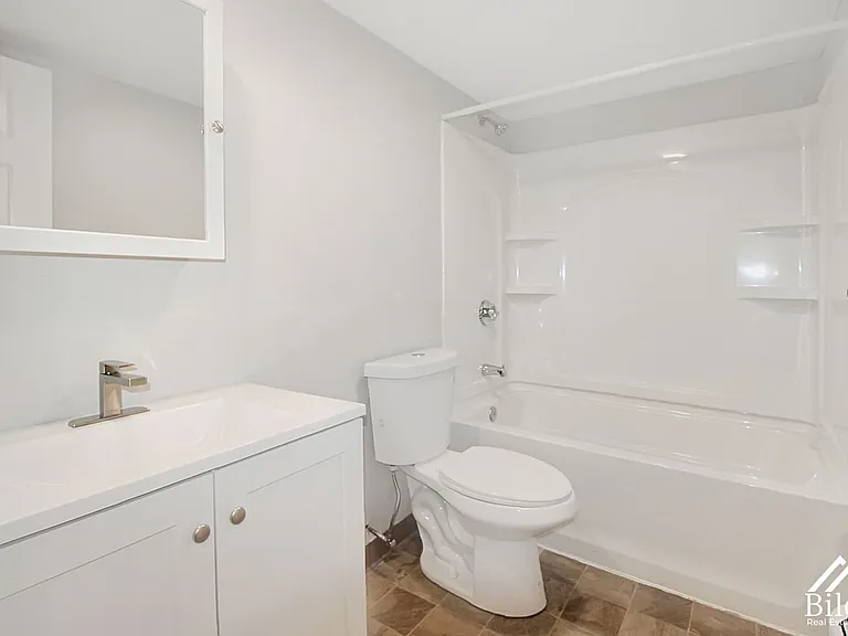 Prospect Street Apartments — Photo 47