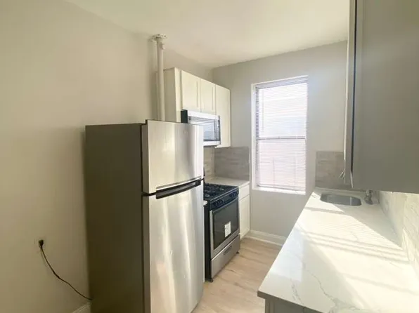 (undisclosed Address), West New York, NJ 07093