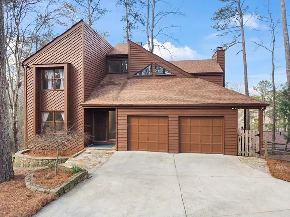 4221 Shire Ct NE, Roswell, GA 30075