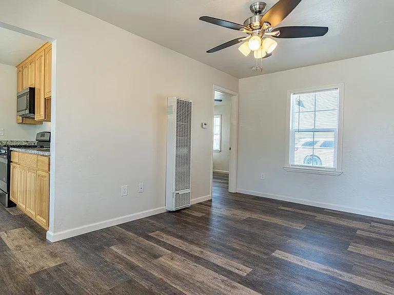 11421 Pajaro St #8 — Photo 3