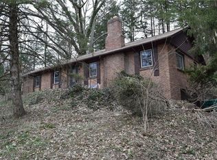 810 Highland Ave, Rochester, NY 14620