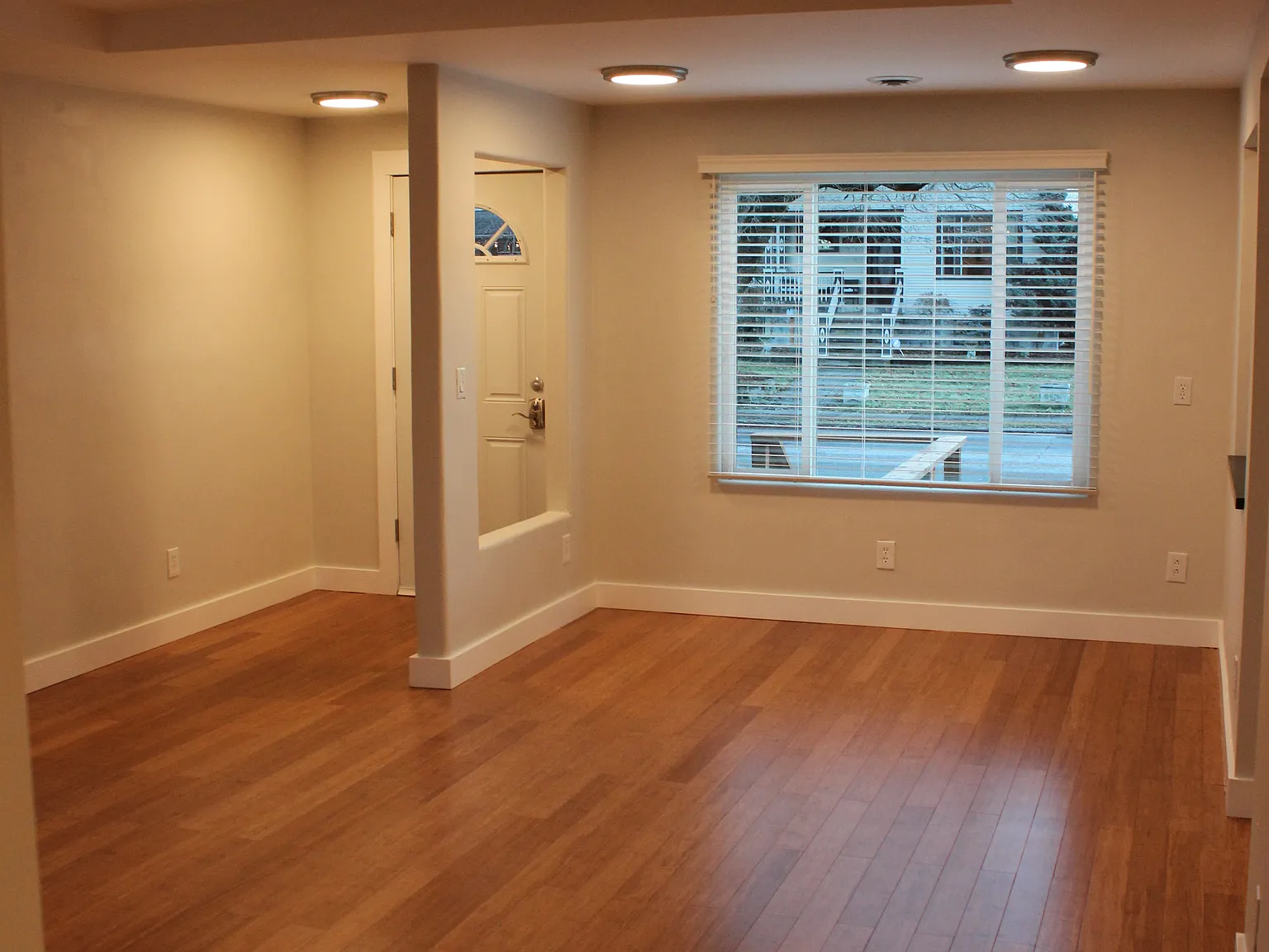 227 East 18th Ave — Photo 3
