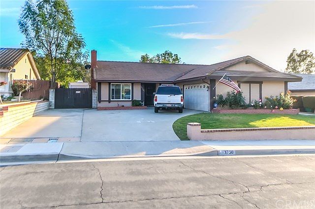 1320 Paseo Placita, San Dimas, CA 91773