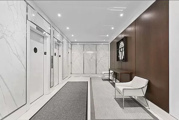 Rented by A&E Real Estate Management | media 19