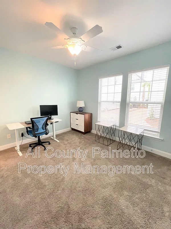 3 bed, 2.0 bath, 1140 sqft, $2,525 — Photo 4
